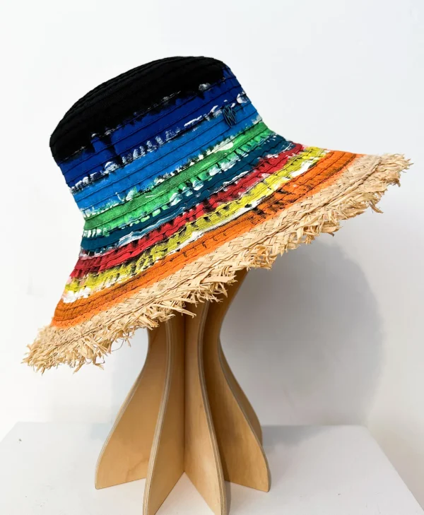 New Raffaello Bettini Hut Bunt