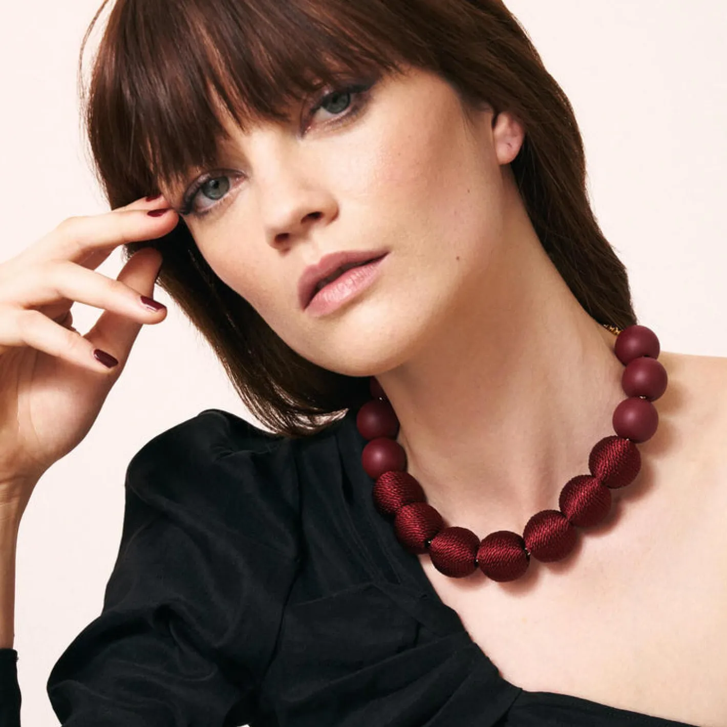 necklace_vanessa_baroni_w_0.webp Clearance Vanessa Baroni Necklace Wrapped Beads Matt Bordeaux