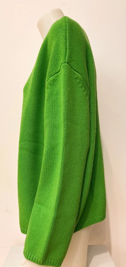 New Lisa Yang Pullover Mona