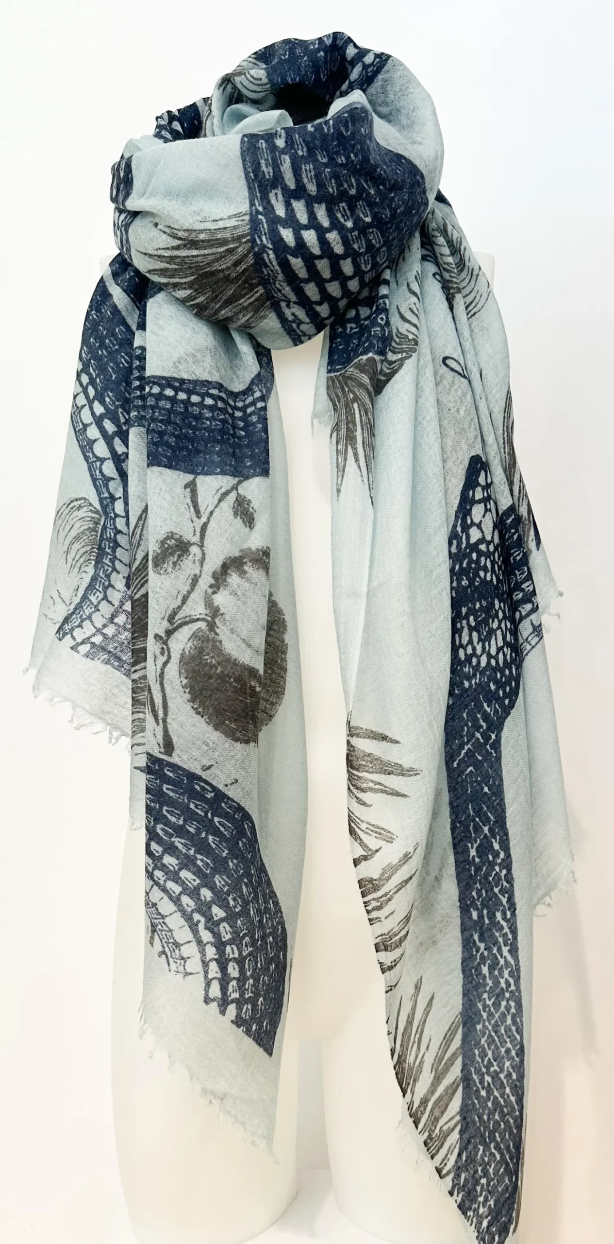 schal_friendly_hunting_fe_0-1.webp New Friendly Hunting Schal Felted Stole