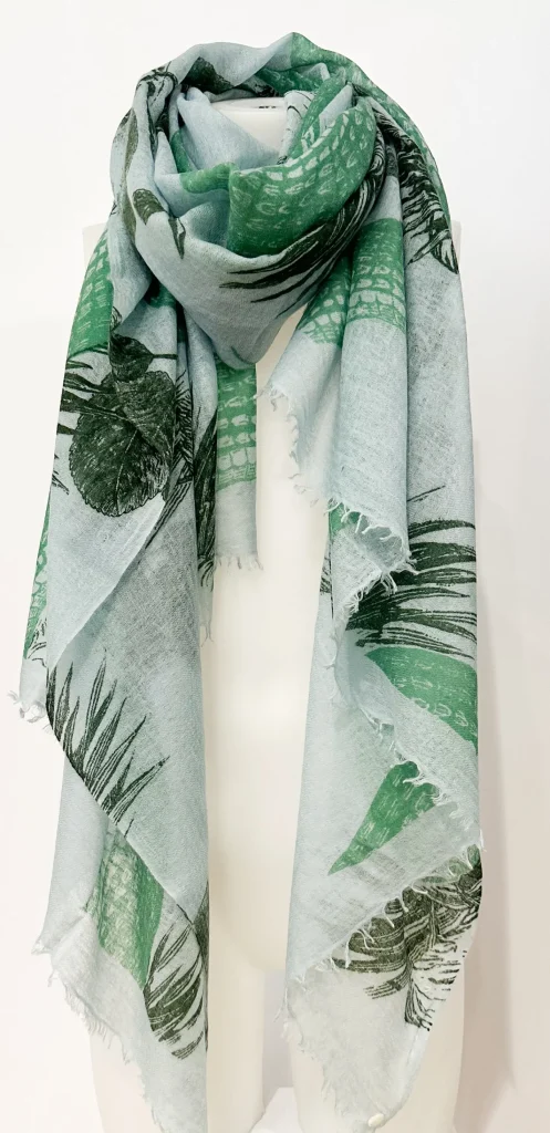 New Friendly Hunting Schal Felted Stole