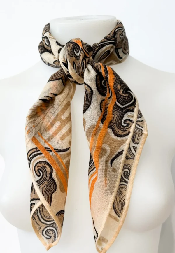 Best Friendly Hunting Tuch Midicube